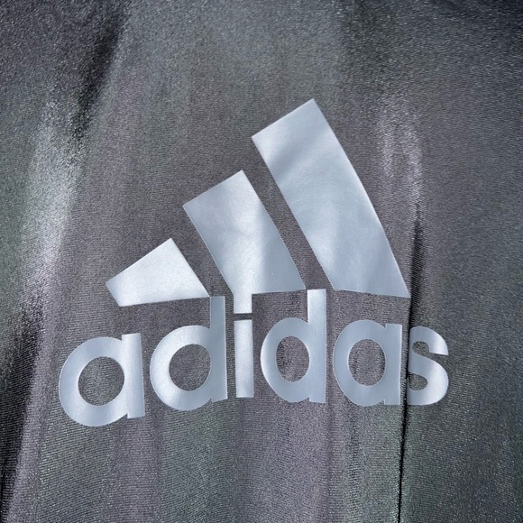 Adidas lightweight jacket - Picture 4 of 5